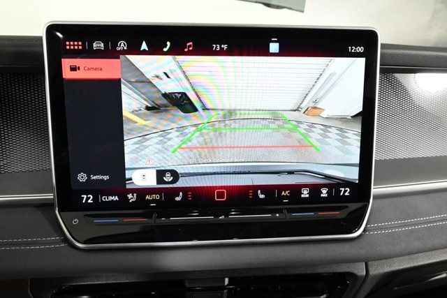2025 Volkswagen Tiguan SE photo 4