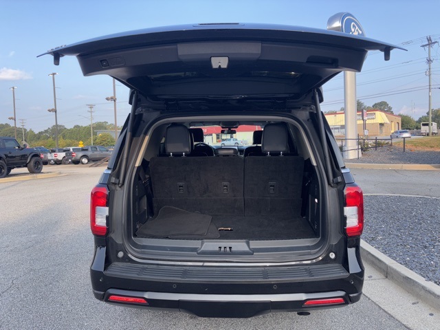 2024 Ford Expedition XLT photo 28