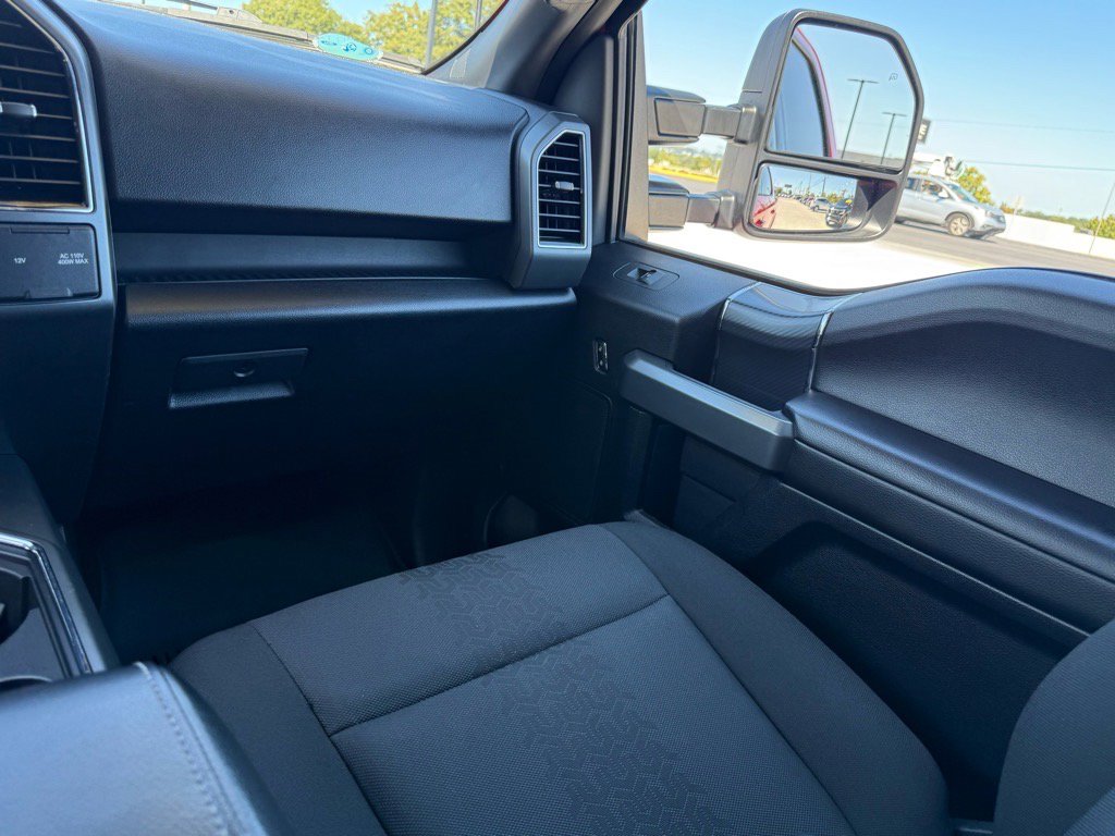 2018 Ford F-150 XLT photo 12