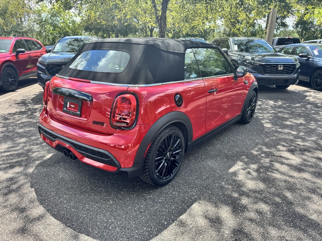 2023 Mini Cooper Convertible S photo 6