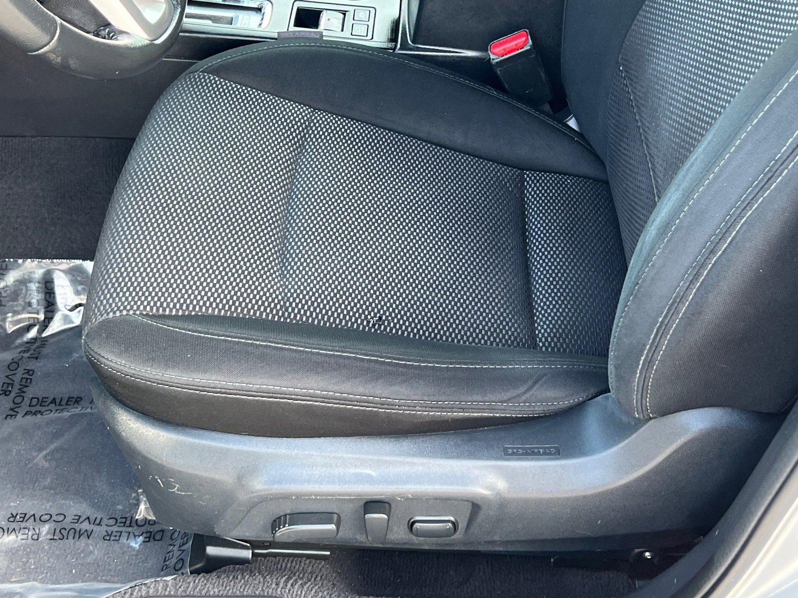 2017 Subaru Outback 2.5i Premium photo 22