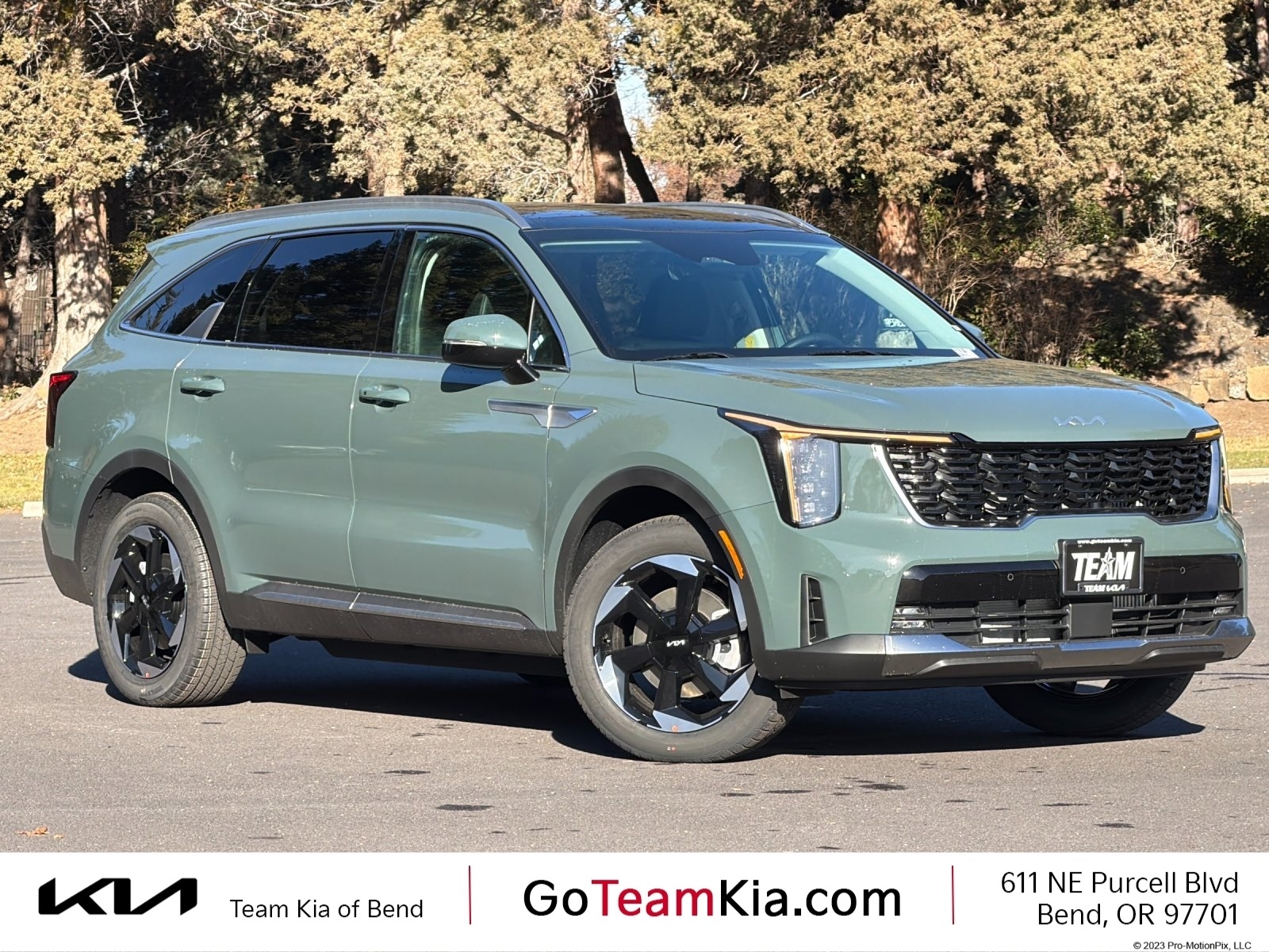 2026 Kia Sorento EX Hybrid's photo