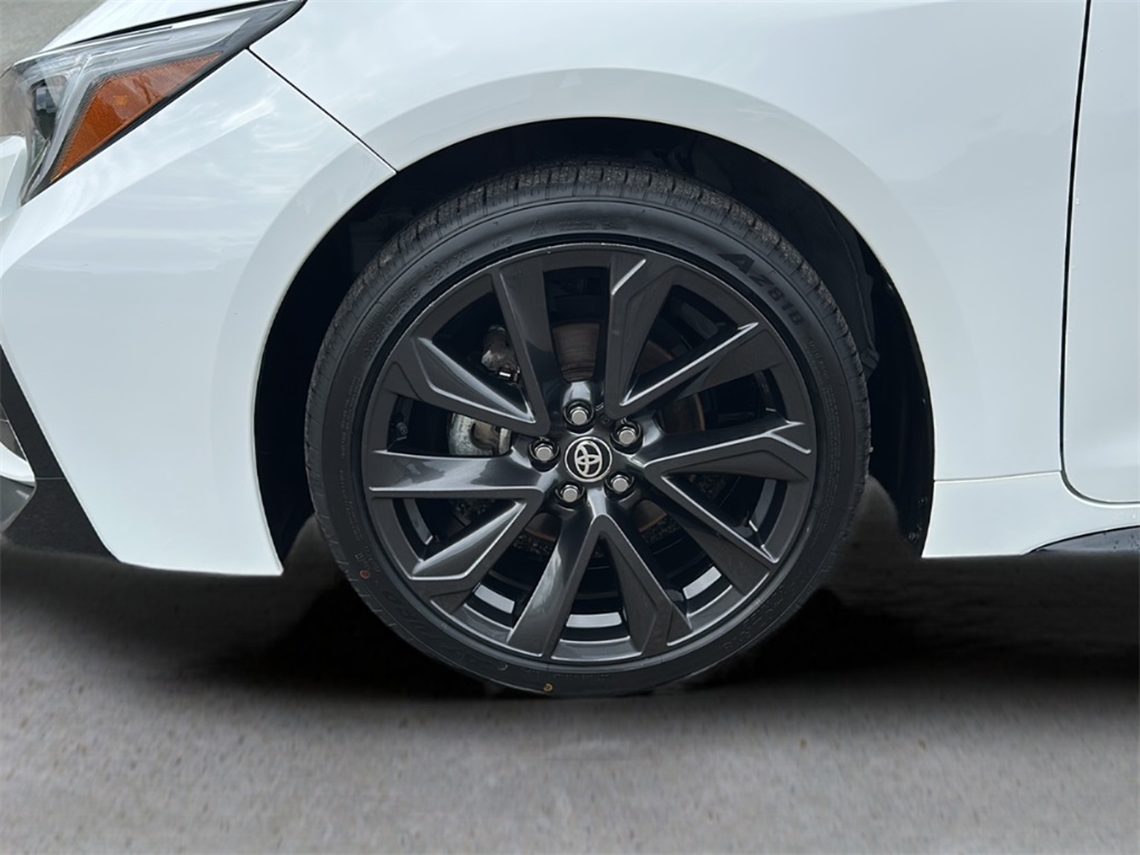 2023 Toyota Corolla SE photo 18