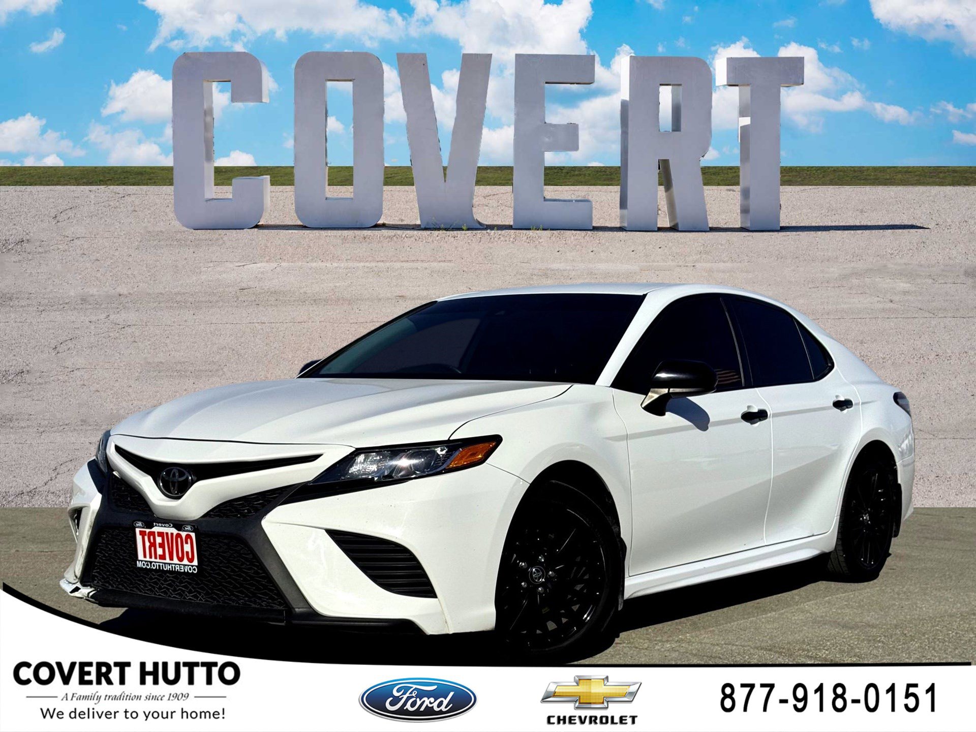 2020 Toyota Camry SE Nightshade