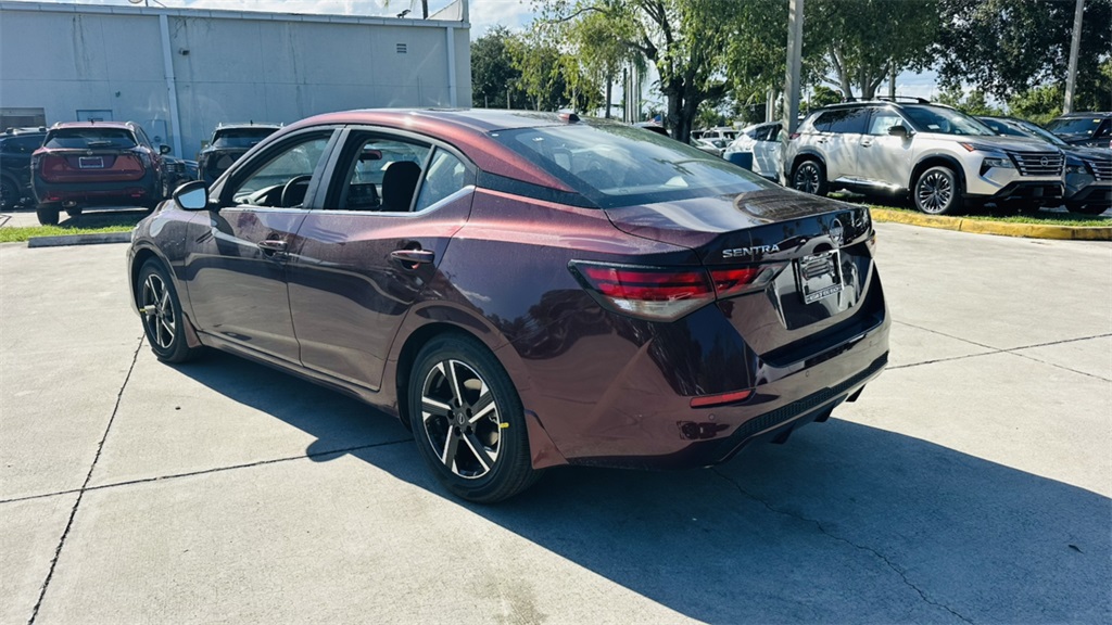 2025 Nissan Sentra SV photo 5