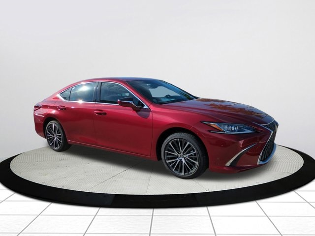 2025 Lexus ES 350's photo