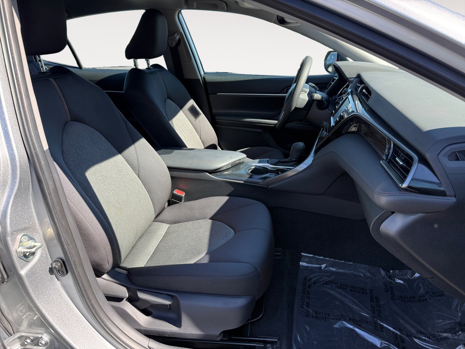 2019 Toyota Camry L photo 19