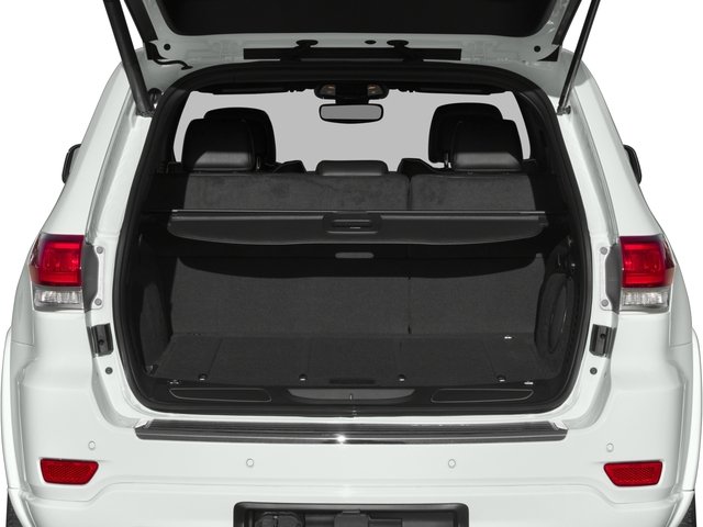 2017 Jeep Grand Cherokee Overland photo 4