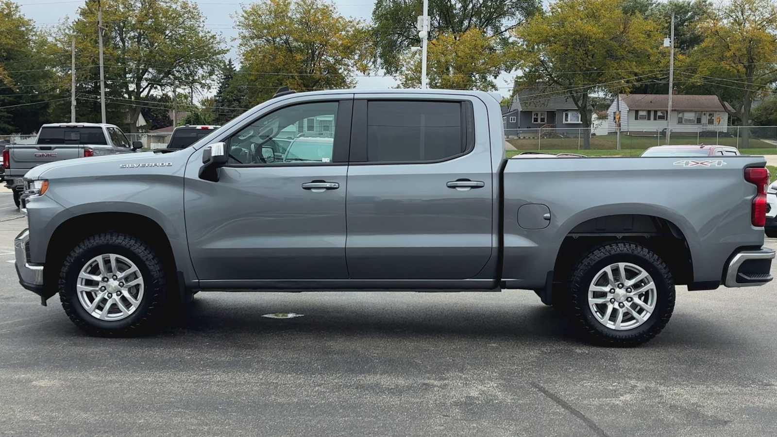 2021 Chevrolet Silverado 1500 LT photo 5