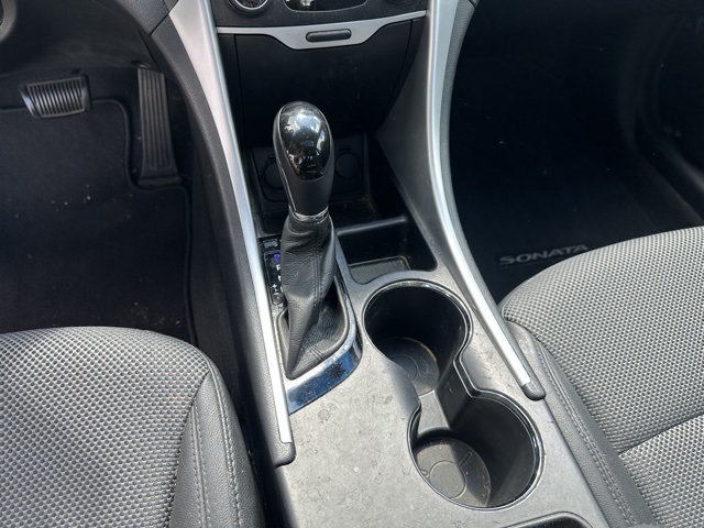 2011 Hyundai Sonata SE photo 11