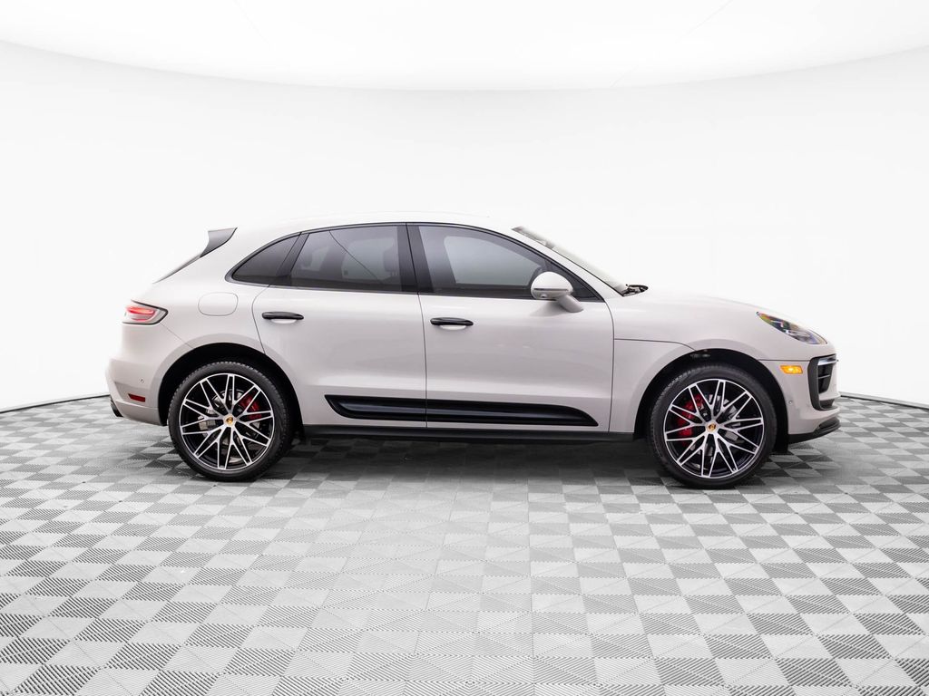 2022 Porsche Macan S photo 6