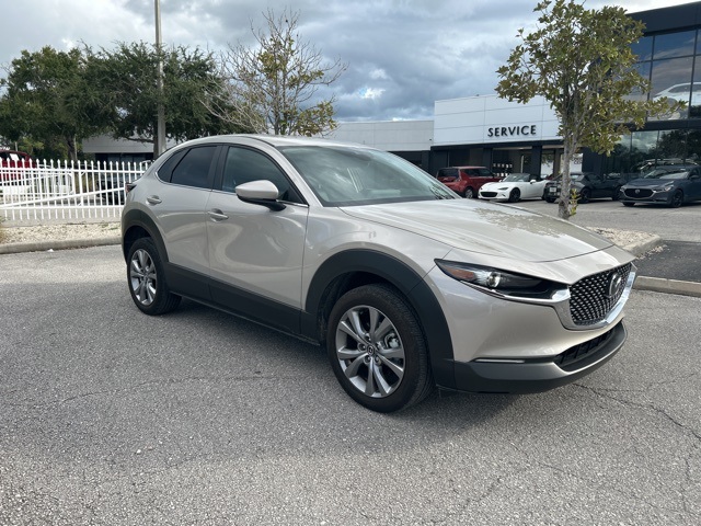 2022 Mazda CX-30 2.5 Select photo 3