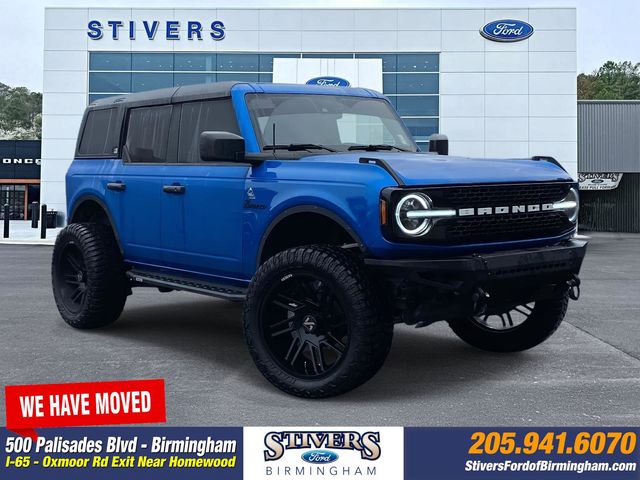 2022 Ford Bronco Black Diamond's photo