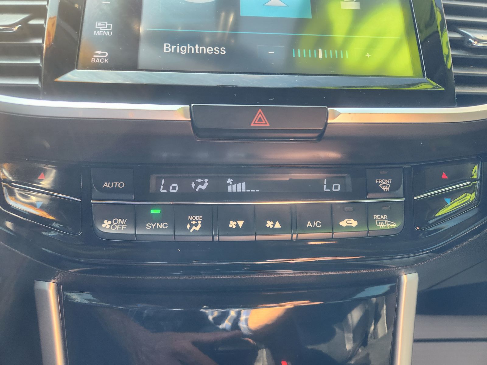 2016 Honda Accord EX-L photo 18
