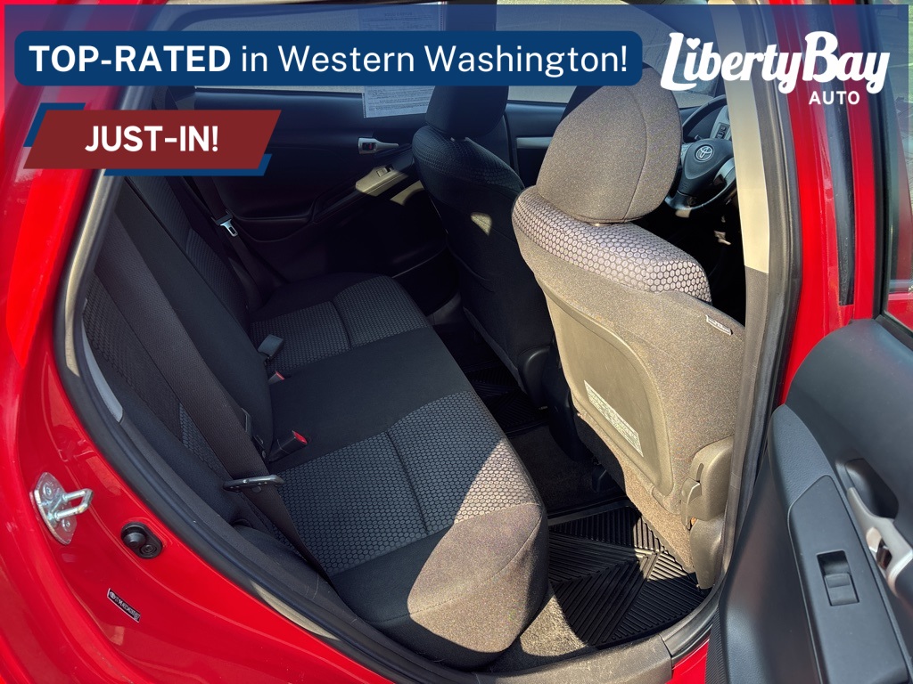 2010 Toyota Corolla Matrix L 4WD photo 8
