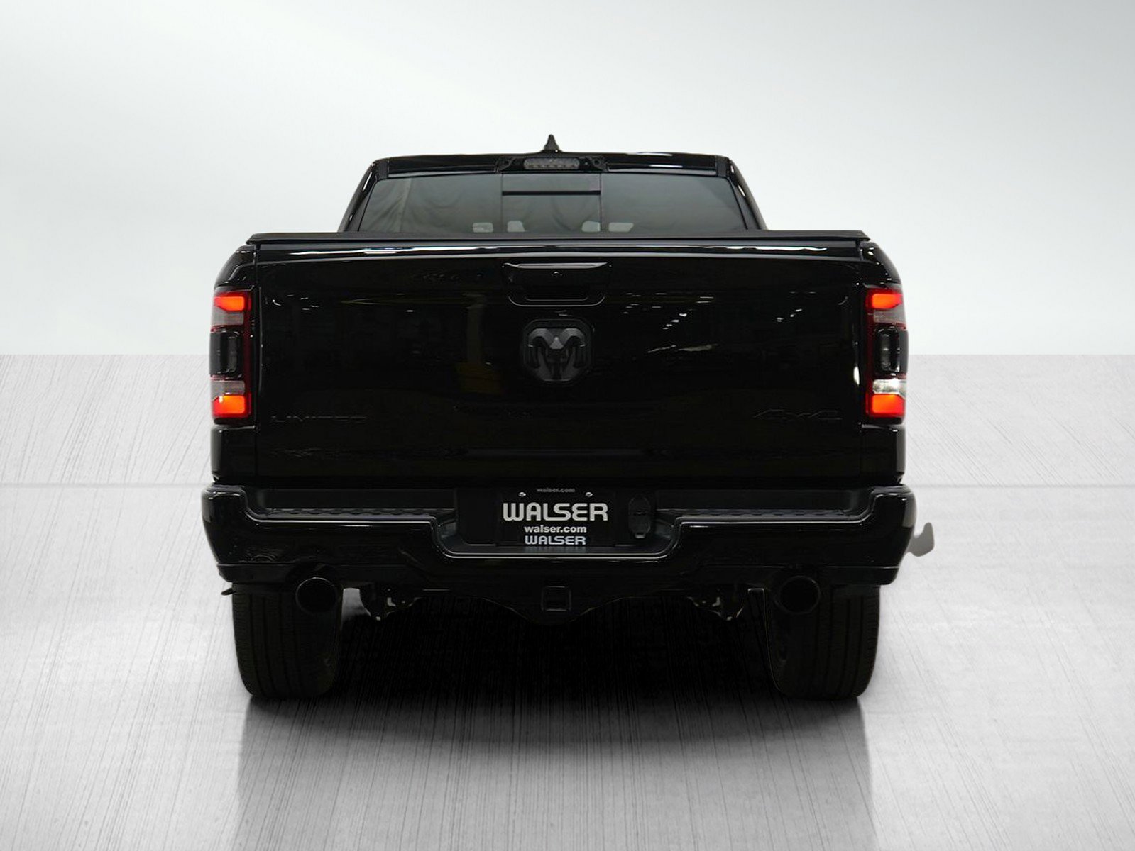 2023 Ram 1500 Limited photo 4