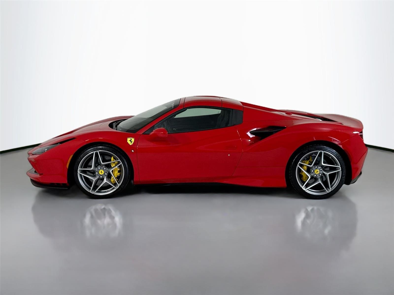 2022 Ferrari F8 Spider photo 43