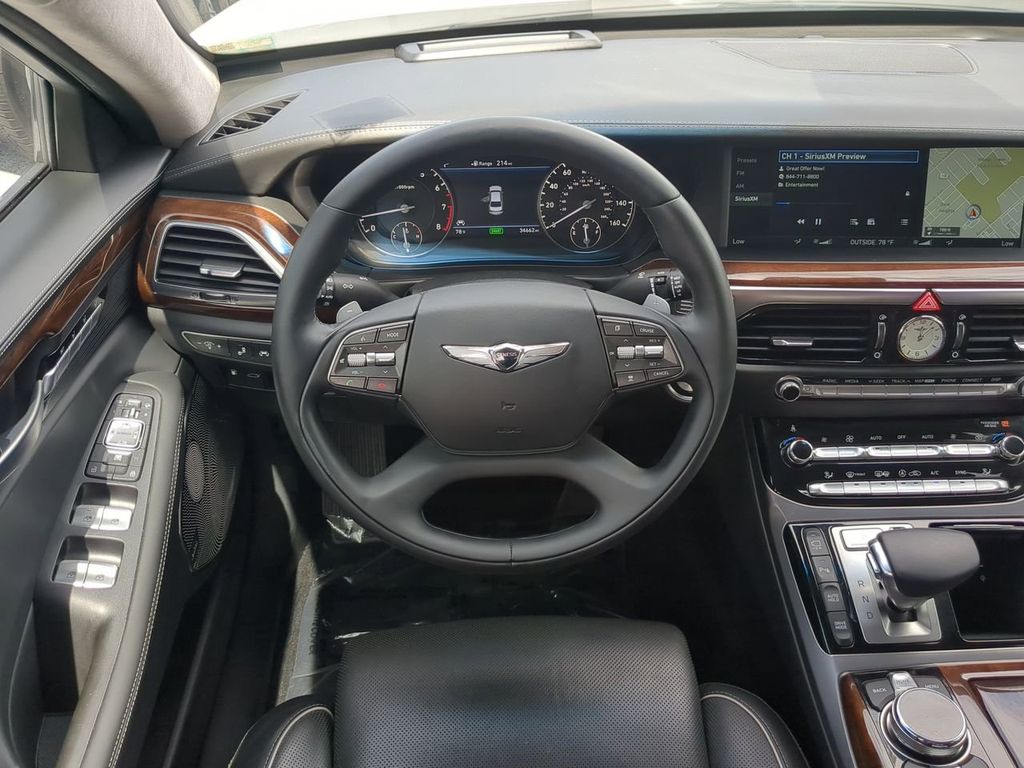 2019 Genesis G90 3.3T Premium photo 14