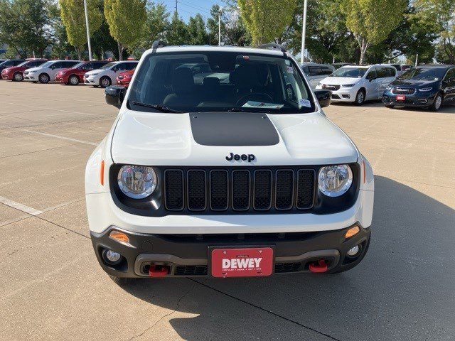 2023 Jeep Renegade Trailhawk photo 2