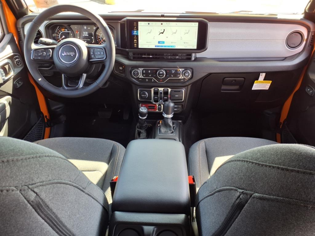 2025 Jeep Wrangler Willys photo 6