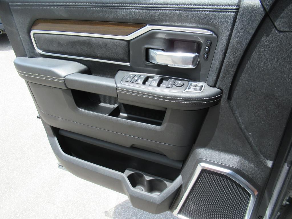 2024 Ram 2500 Laramie photo 22