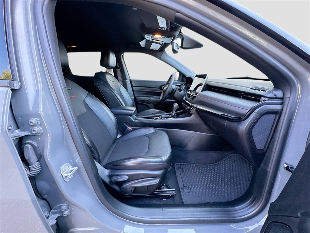 2023 Jeep Compass Trailhawk photo 28