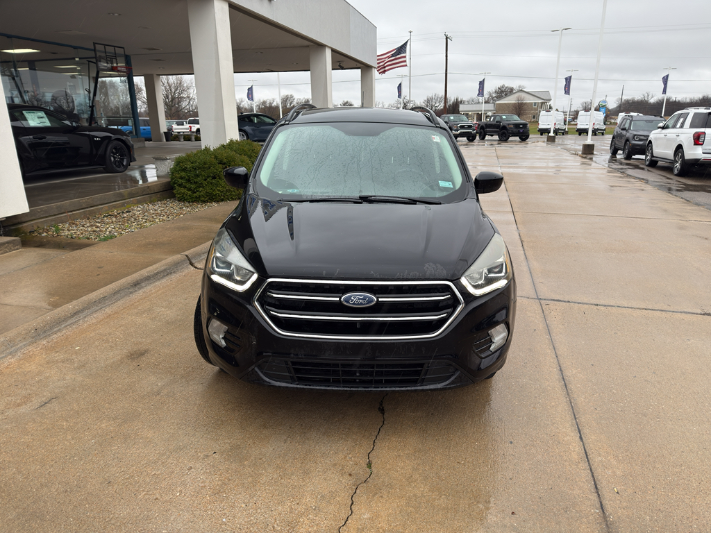 Used 2017 Ford Escape SE with VIN 1FMCU0GD9HUC49830 for sale in Manhattan, KS
