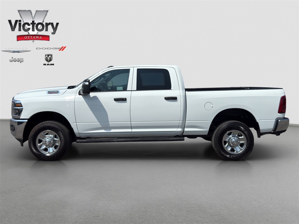 2025 Ram 2500 Tradesman photo 3