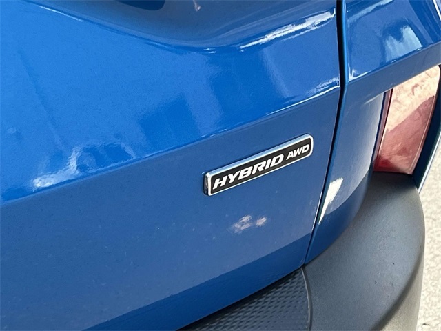 2021 Ford Escape Hybrid SEL photo 11