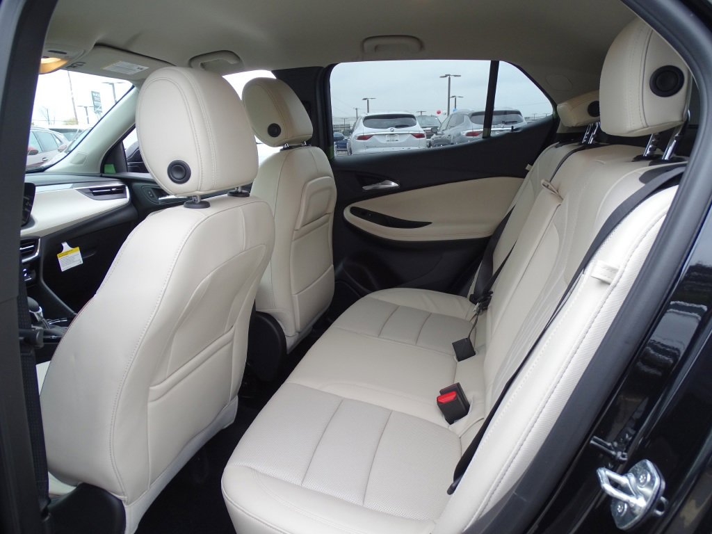 2024 Buick Encore GX Avenir photo 16