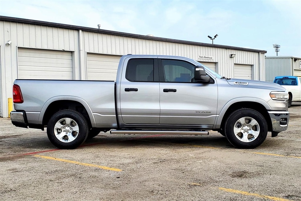 2025 Ram 1500 Big Horn Lone Star photo 4