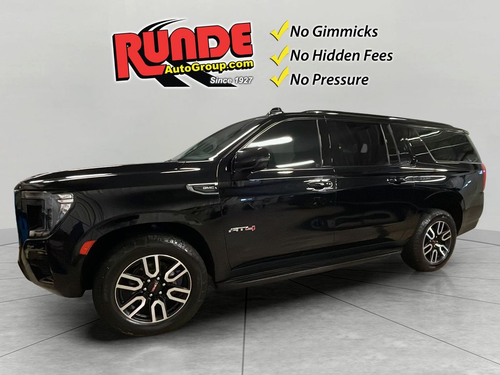 2021 GMC Yukon XL AT4's photo
