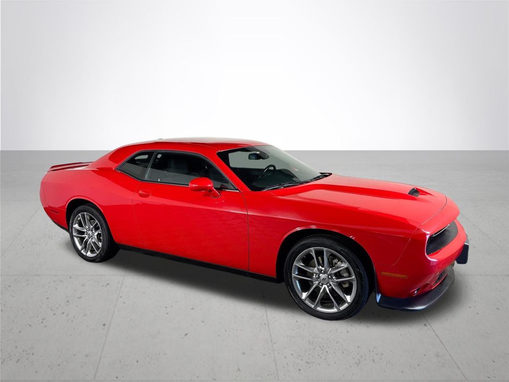 2022 Dodge Challenger GT photo 4