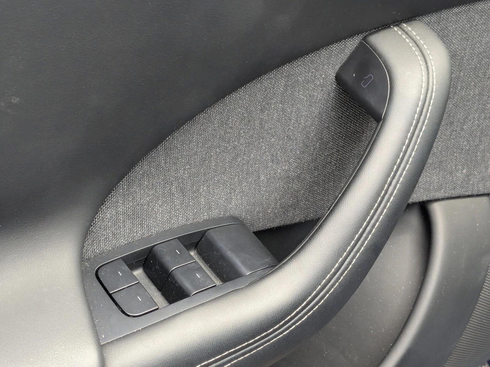 2021 Tesla Model S Long Range AWD photo 13
