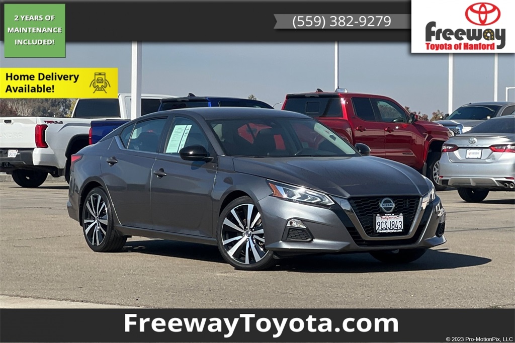 2022 Nissan Altima SR