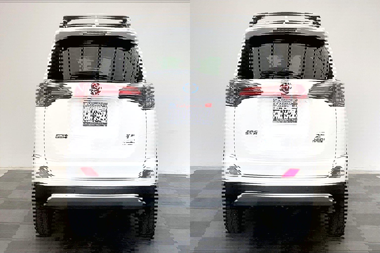 2016 Toyota RAV4 Hybrid XLE photo 3