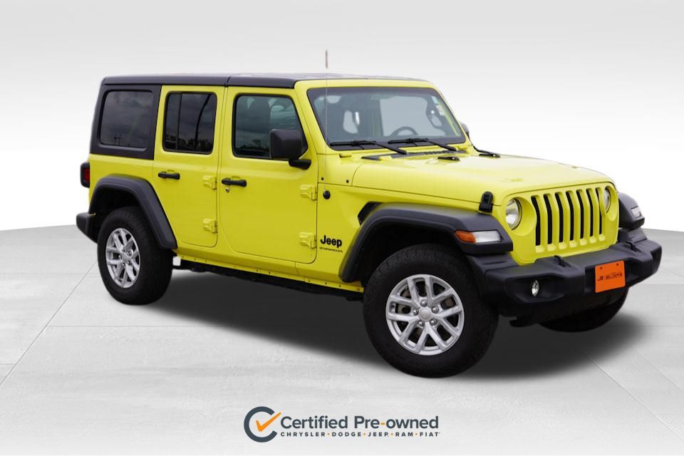 2023 Jeep Wrangler 4-Door Sport S's photo