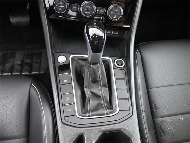 2024 Volkswagen Jetta 1.5T SE photo 4