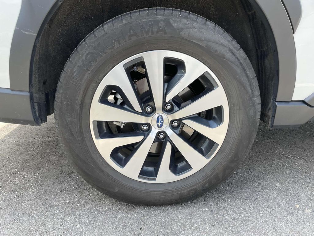 2024 Subaru Outback Base photo 5