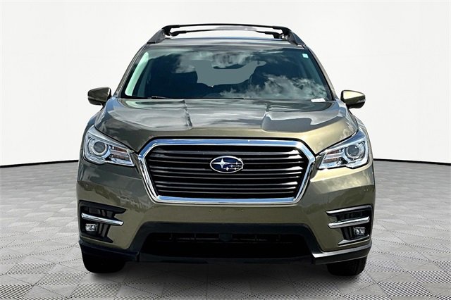 2022 Subaru Ascent Limited photo 2