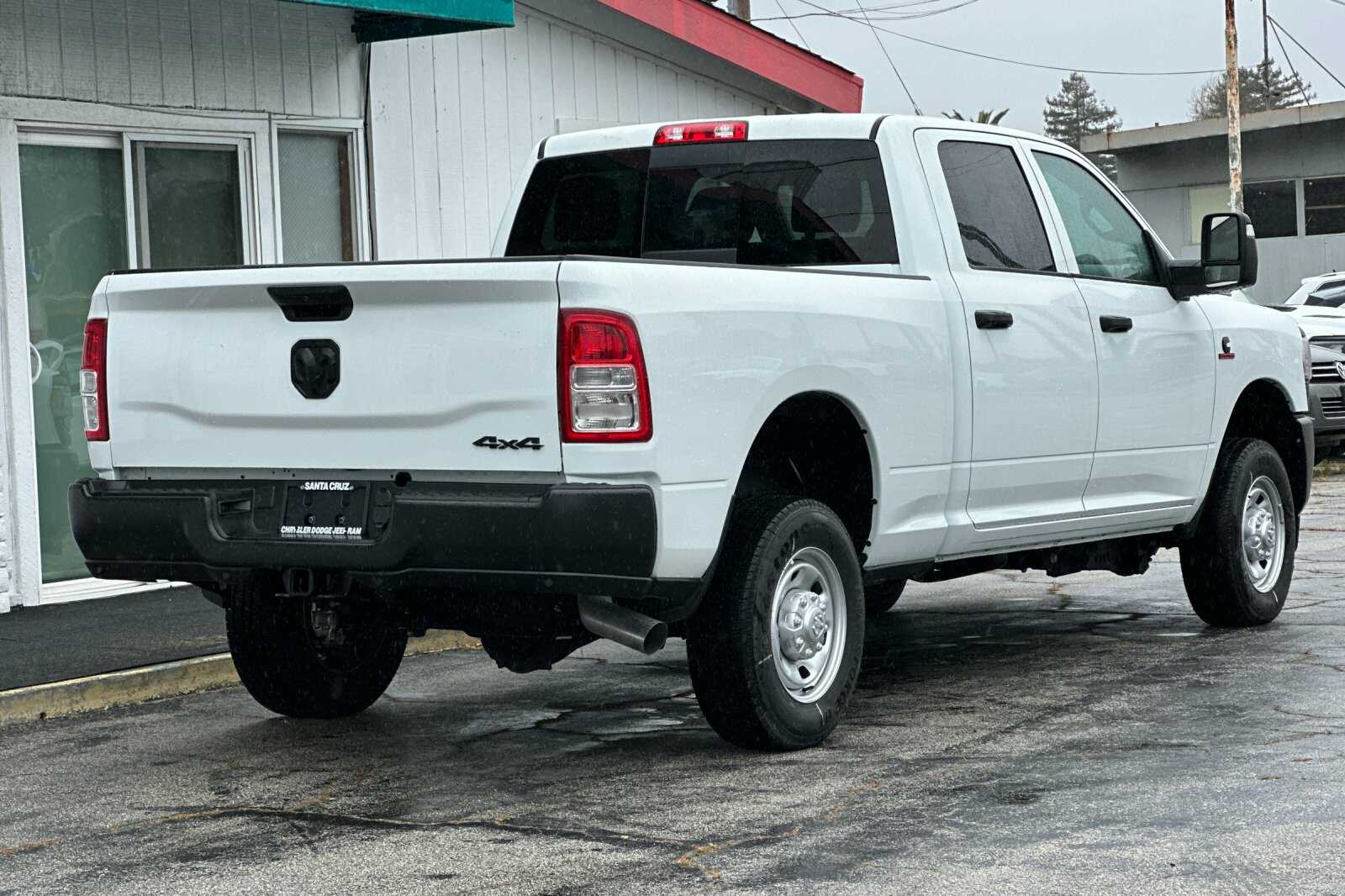 2024 Ram 2500 Tradesman photo 4