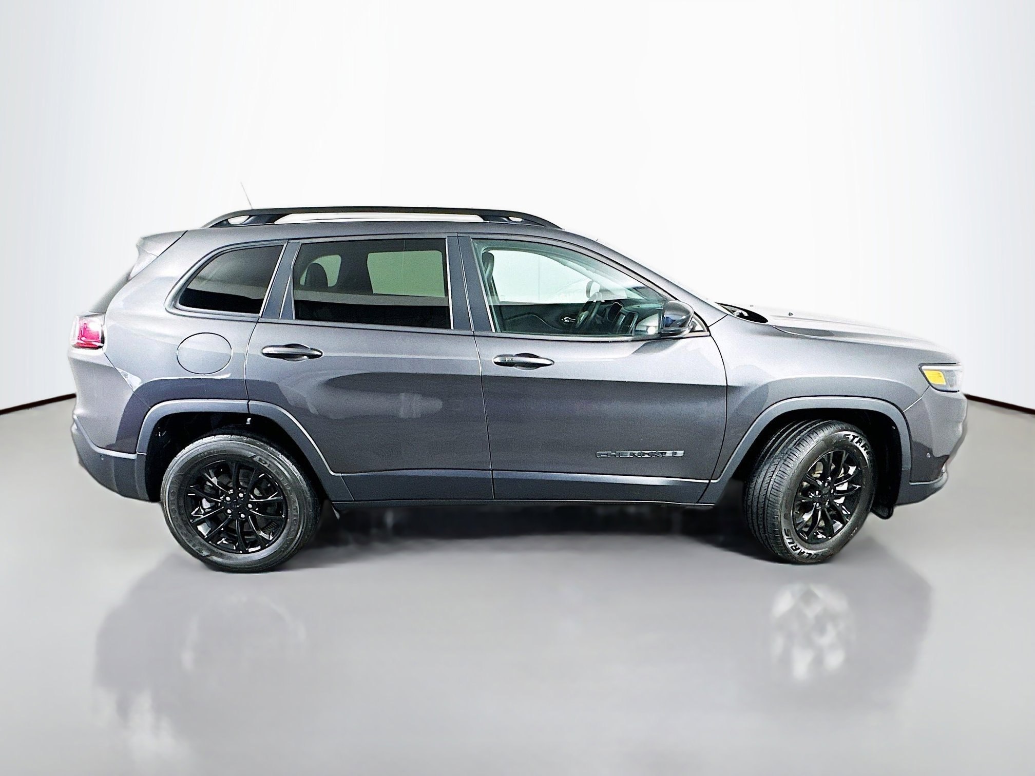 2023 Jeep Cherokee Altitude photo 6