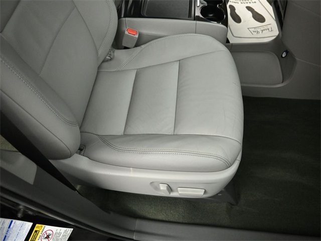 2017 TOYOTA SIENNA - Image 29