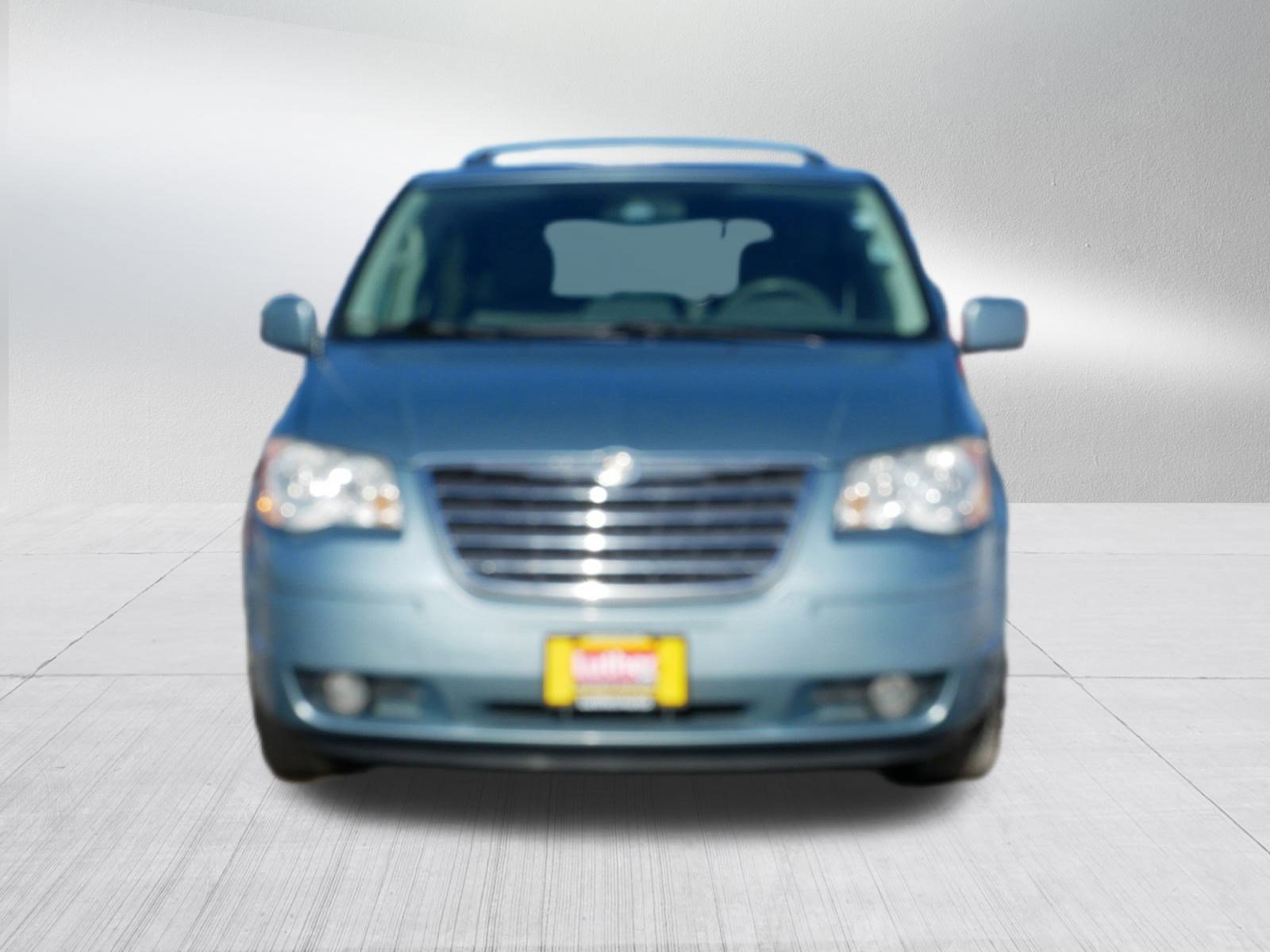Used 2008 Chrysler Town & Country Touring with VIN 2A8HR54P48R840435 for sale in Vadnais Heights, Minnesota