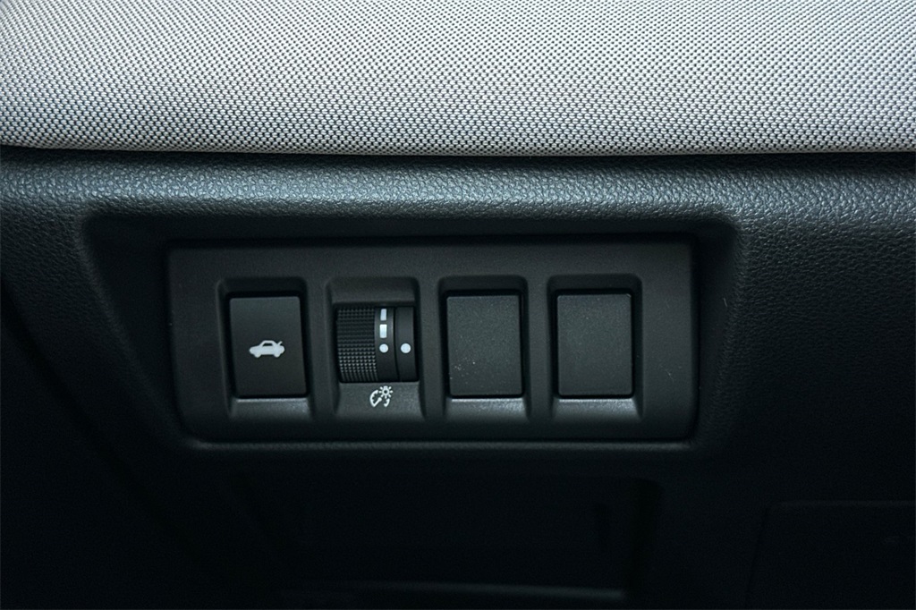 2025 Subaru Legacy Premium photo 28