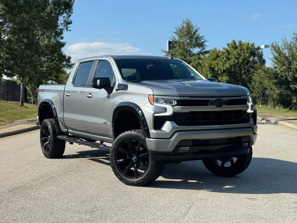 2023 Chevrolet Silverado 1500 RST photo 2