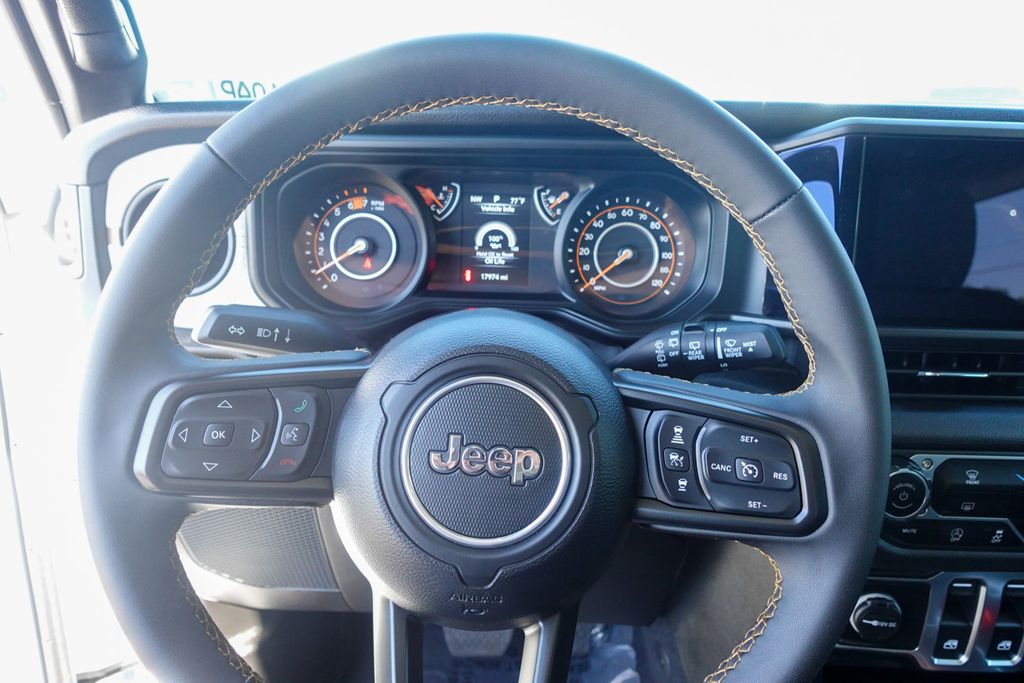 2024 Jeep Wrangler Sport S photo 13