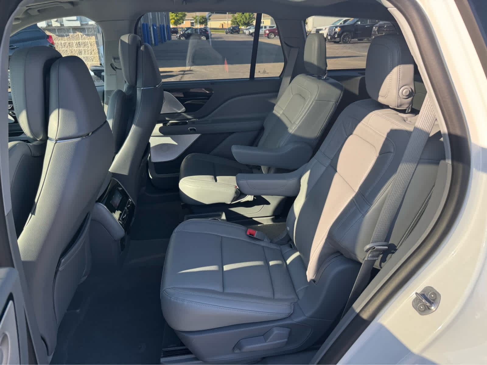 2020 Lincoln Aviator Reserve photo 13