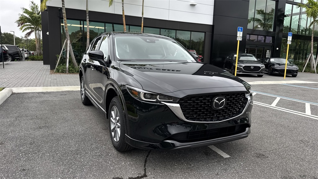 2025 Mazda CX-5 2.5 Select photo 4
