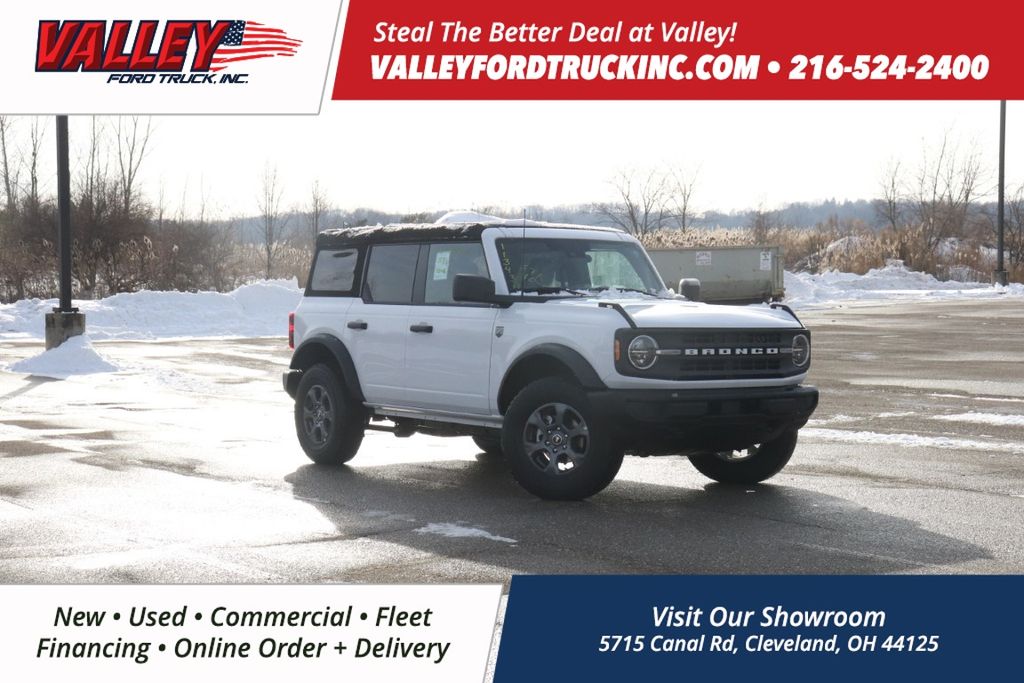 2025 Ford Bronco 4-Door Big Bend's photo